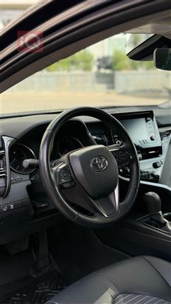 تۆیۆتا کامری